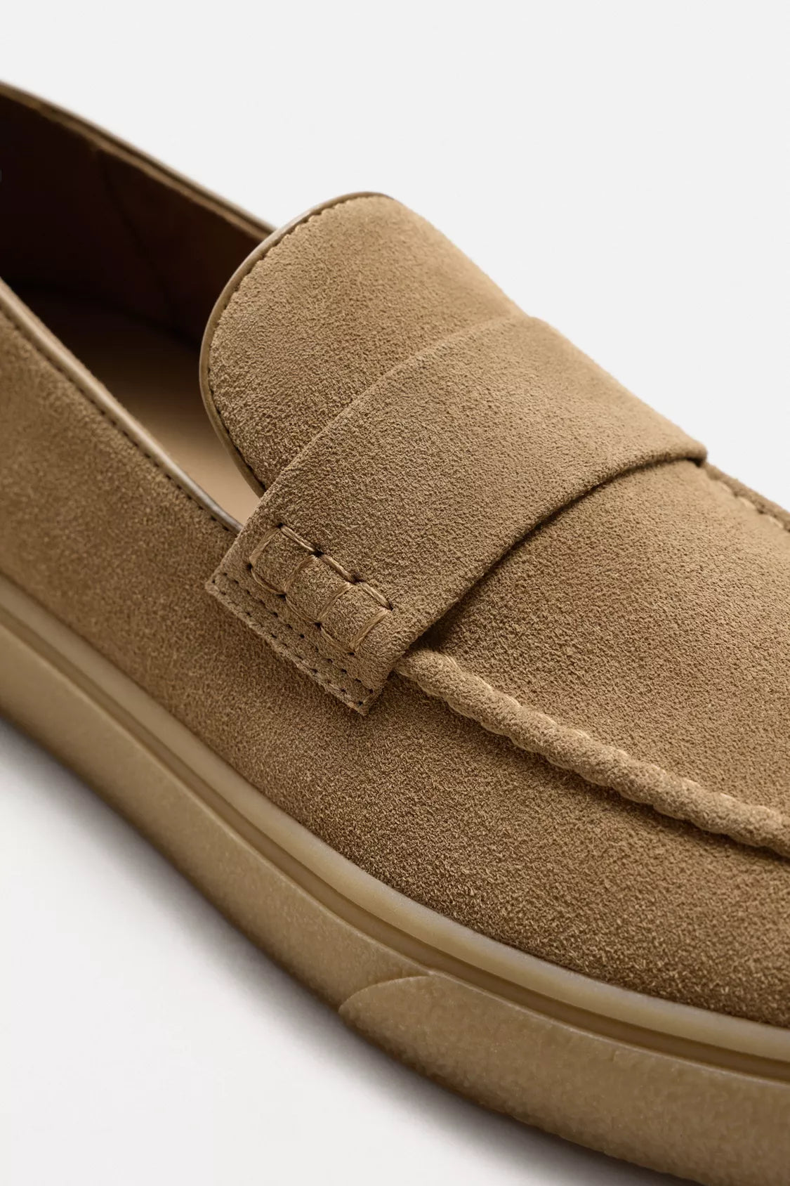 MOCASSINS EN CUIR CASUAL