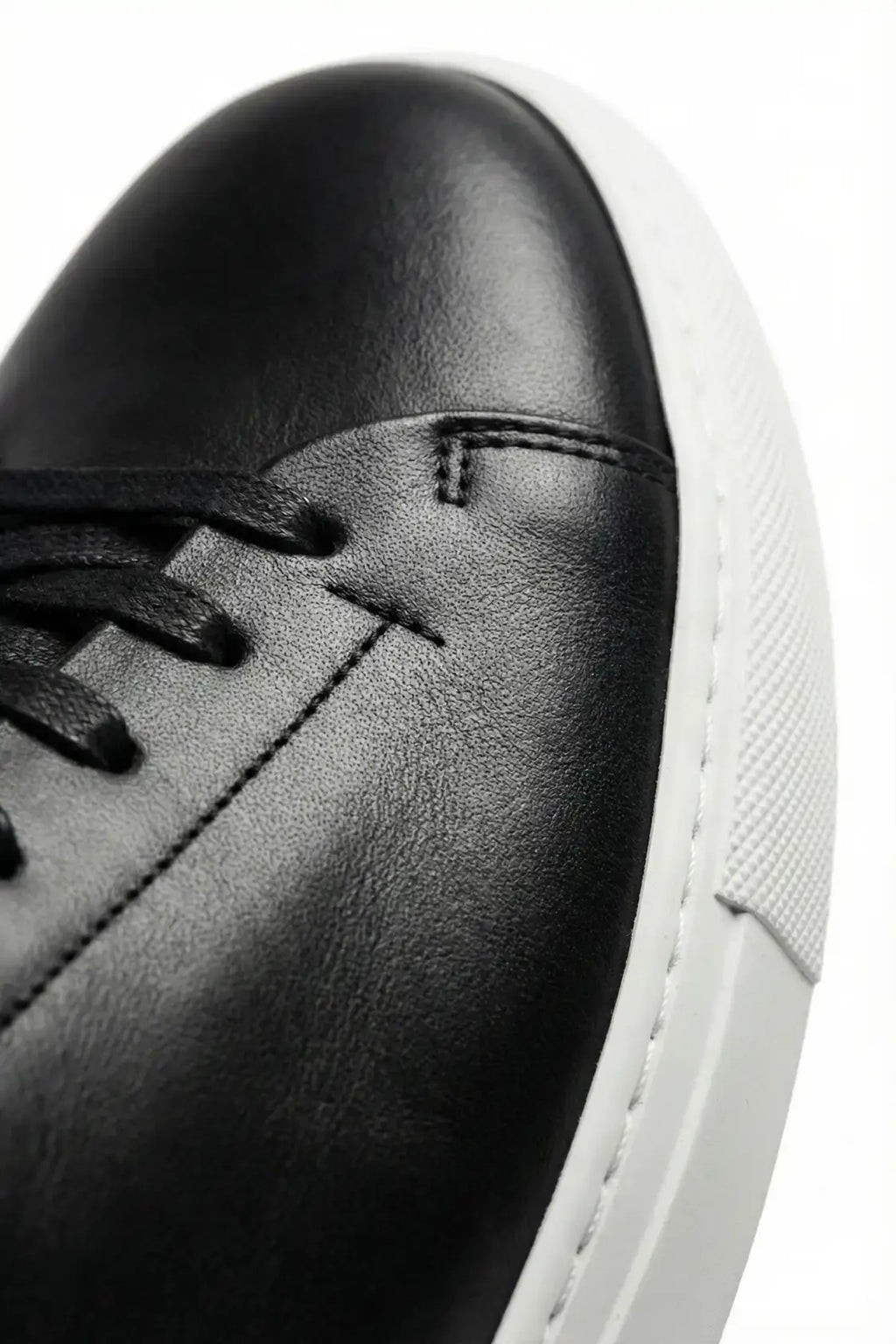 BASKET EN CUIR MODÈLE NOIR&A