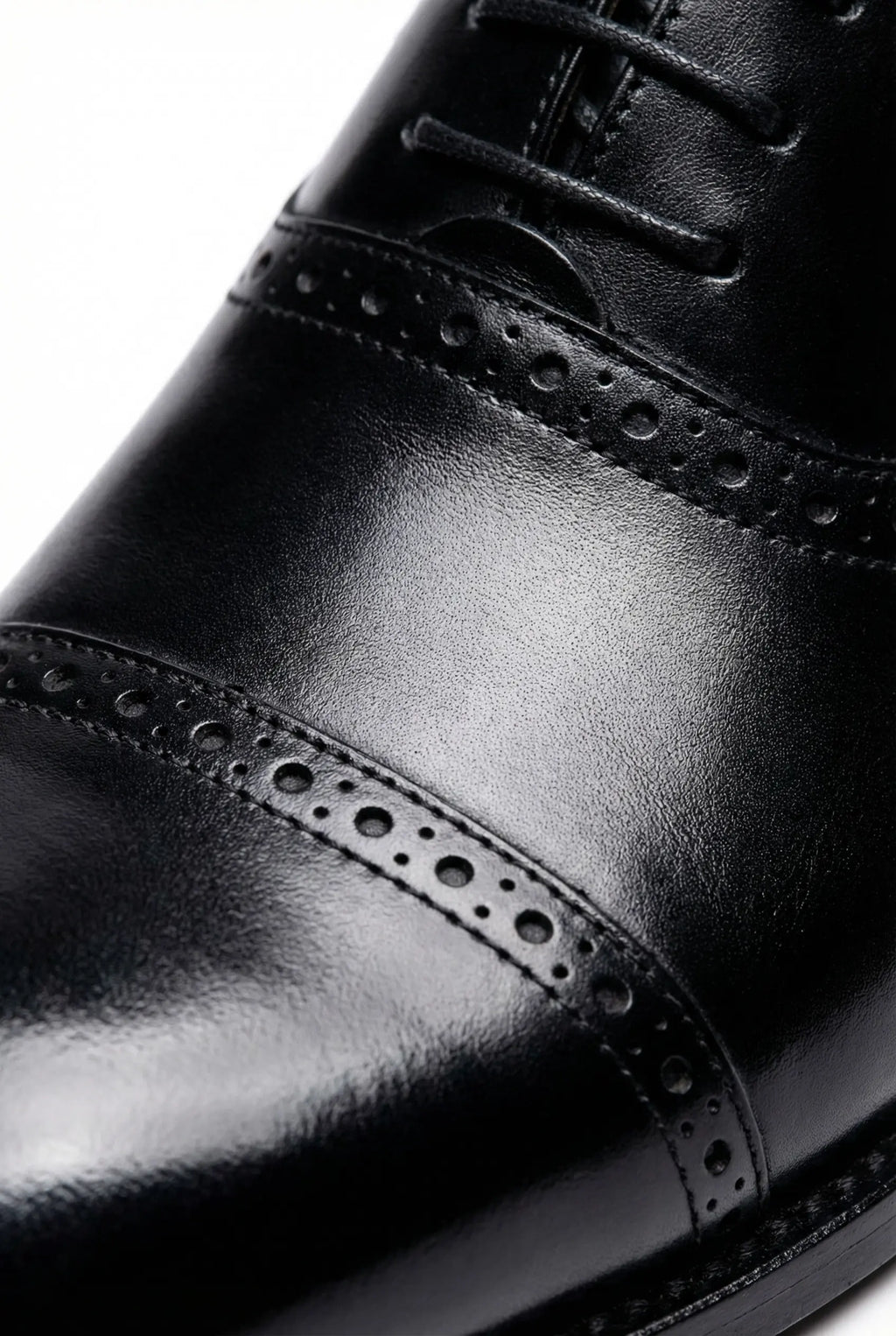 Richelieu Anax bout droit perforé